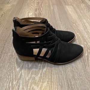 Nordstrom Seychelle Booties